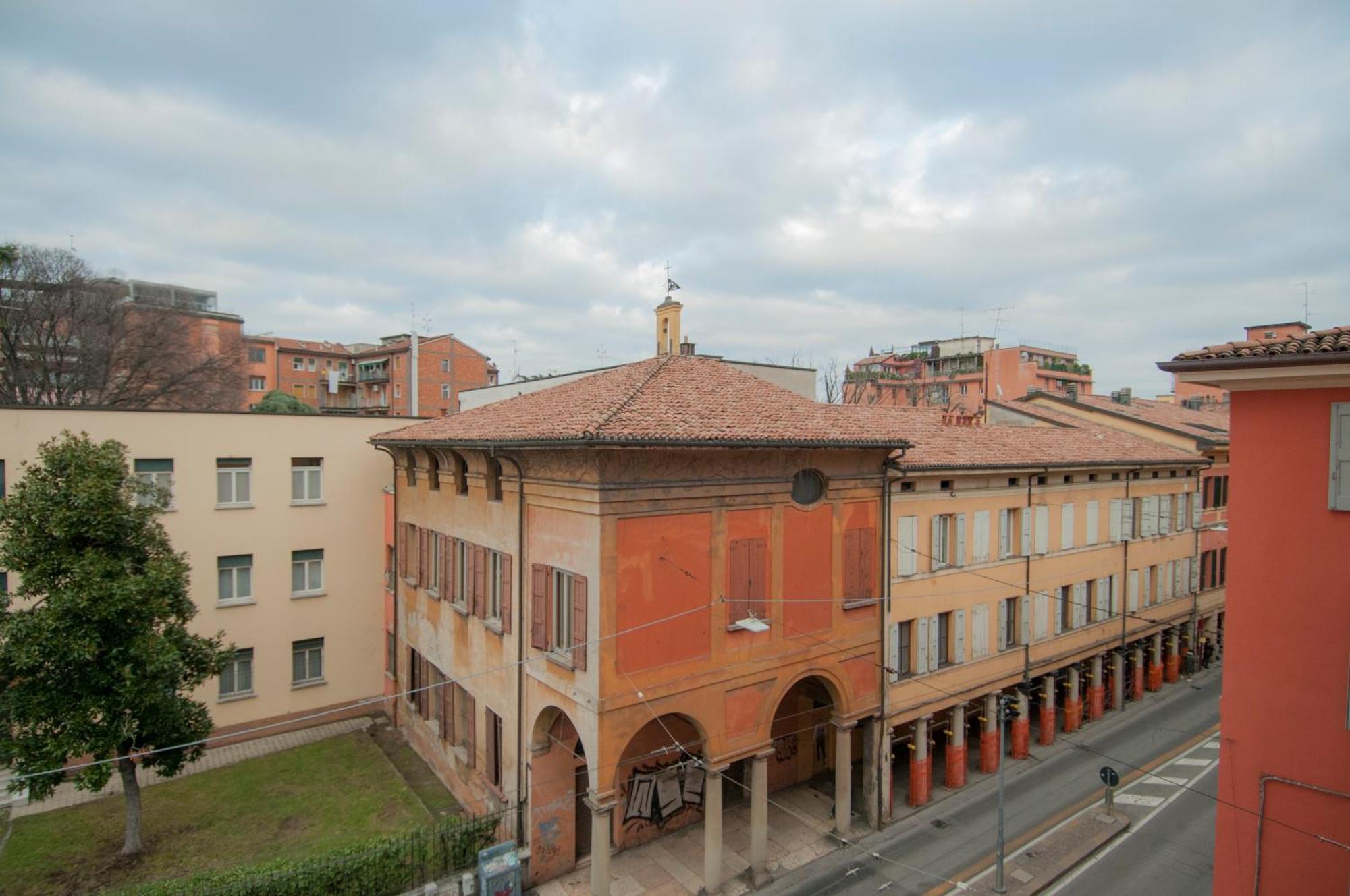 Blanco Apartment - Ambrogiohost Bologna Kültér fotó